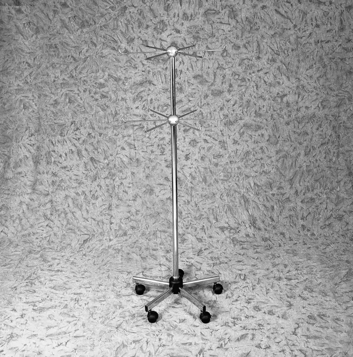 Portacravatte Regolabile Con Due Raggiere